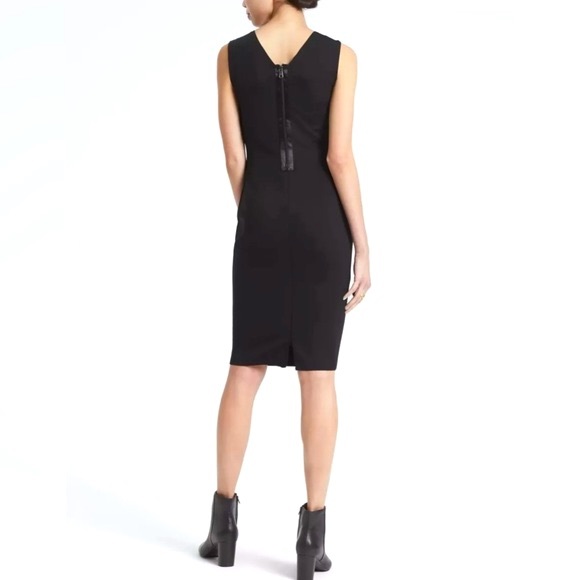 🛍️ BANANA REPUBLIC Wrinkle-Resistant Stretch Neoprene Sheath Dress - Size 12 - Picture 5 of 12